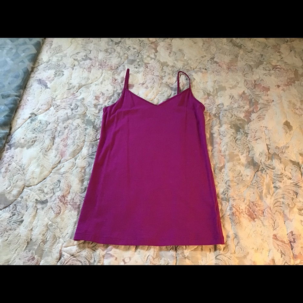 NWOT Cabi V-Neck Cami